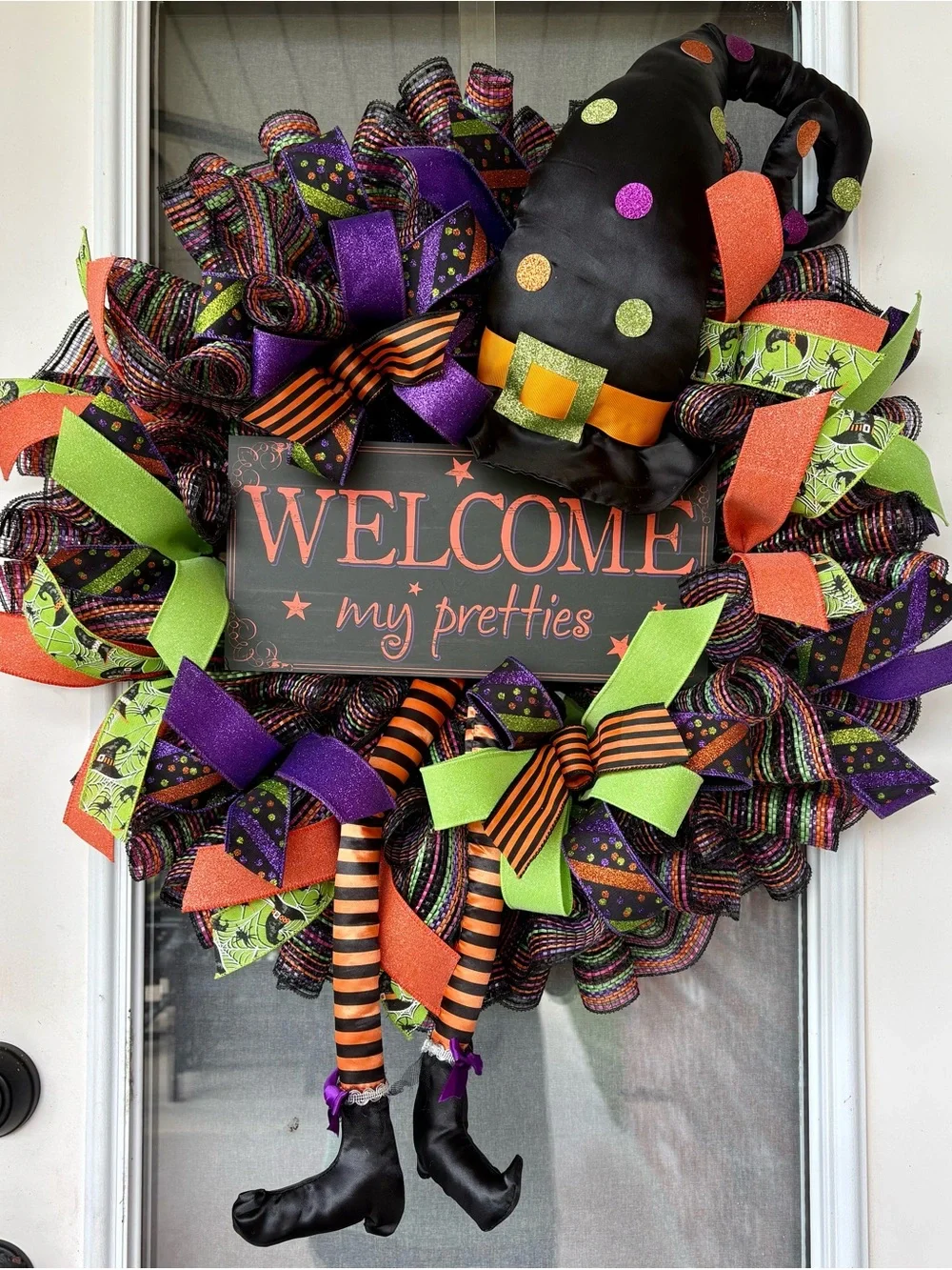 Halloween 'Welcome My Pretties' Witch Wreath - Black, Purple & Orange